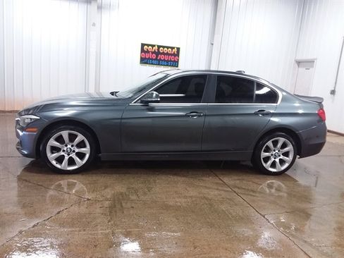 Used 2015 BMW 320i xDrive Sedan image 5