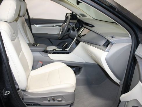 Certified 2023 Cadillac XT5 Premium Luxury image 12