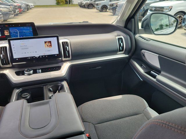 Certified 2025 Ford Expedition Active RWD image 25
