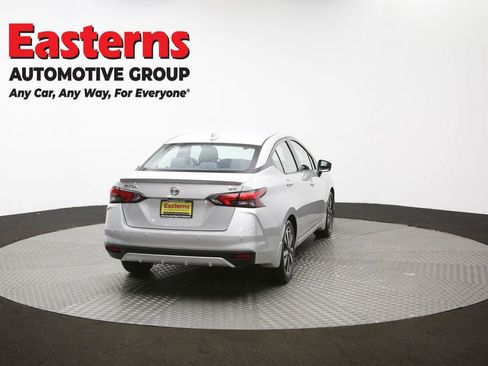 Used 2020 Nissan Versa SR w/ Convenience Package image 37