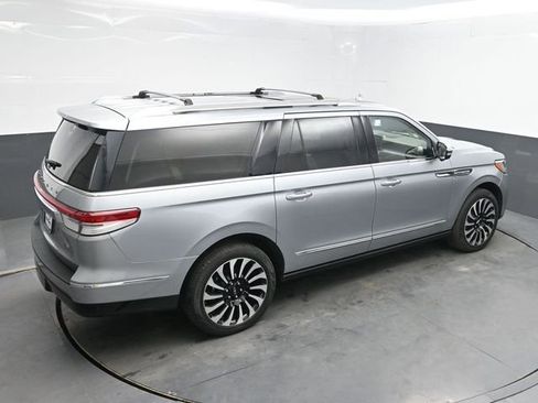 Used 2023 Lincoln Navigator L Black Label image 29