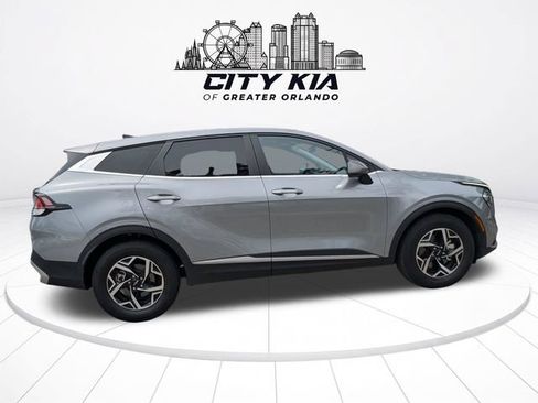 Certified 2023 Kia Sportage LX FWD image 6