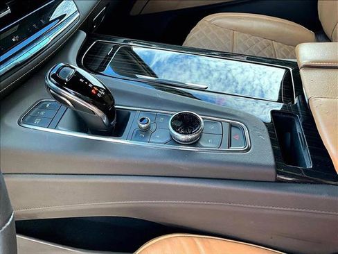 Used 2023 Cadillac Escalade ESV Sport w/ LPO, ONYX Package image 15