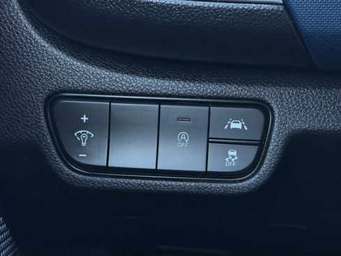 Used 2023 Kia Seltos S image 19