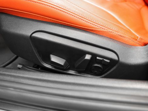 Used 2022 BMW Z4 M40i w/ Premium Package image 37