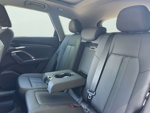 Certified 2025 Audi Q5 Premium w/ Premium Plus AWD/4WD image 22