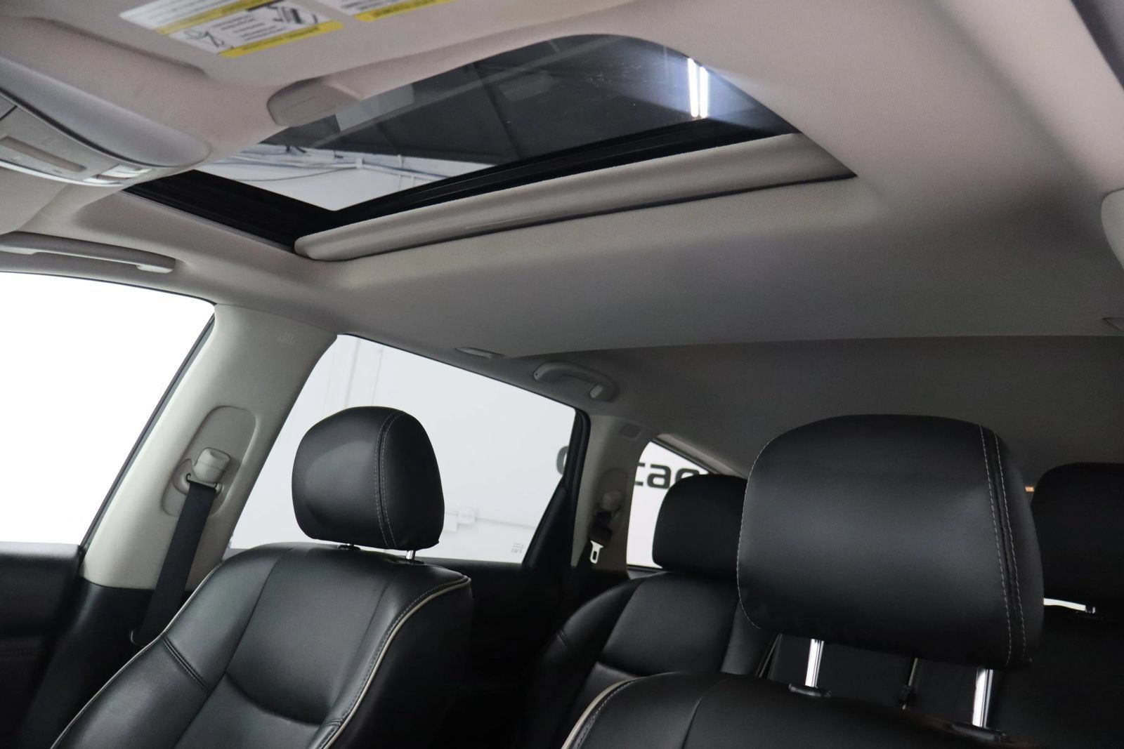 Used 2019 INFINITI QX60 Pure AWD/4WD image 35