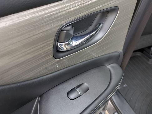 Used 2015 Nissan Murano SL w/ SL Technology Package image 26