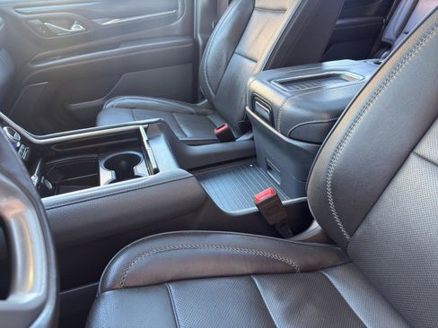 Used 2021 GMC Yukon Denali image 28