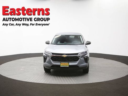 Used 2024 Chevrolet Trax LS w/ Driver Confidence Package FWD image 47