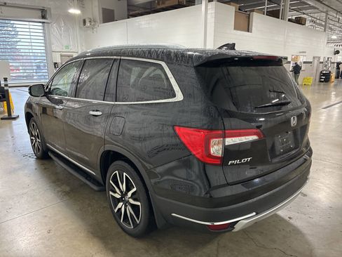Used 2020 Honda Pilot Elite image 3