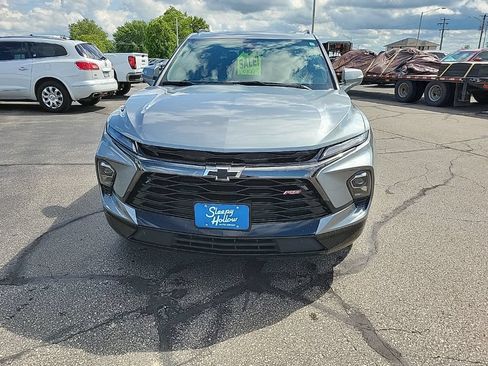 Used 2025 Chevrolet Blazer RS w/ Enhanced Convenience Package AWD/4WD image 2