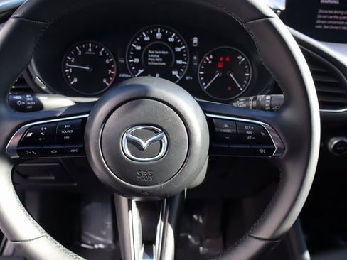 Used 2024 MAZDA MAZDA3 s image 28