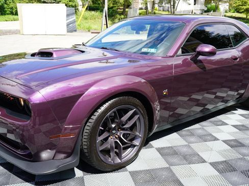 Used 2021 Dodge Challenger R/T Scat Pack RWD image 13