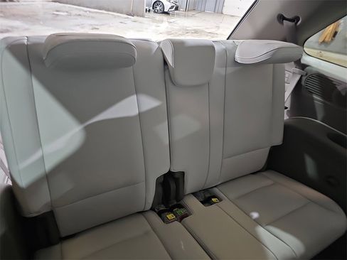 New 2026 Hyundai Palisade Limited image 12