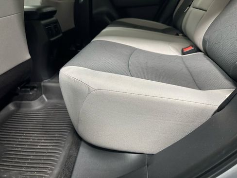 Used 2025 Toyota RAV4 XLE image 42