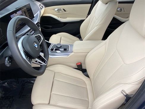 Certified 2025 BMW 330i 330i w/ M Sport Package image 21