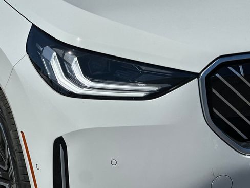 Used 2025 BMW X3 xDrive30i w/ Convenience Package image 10