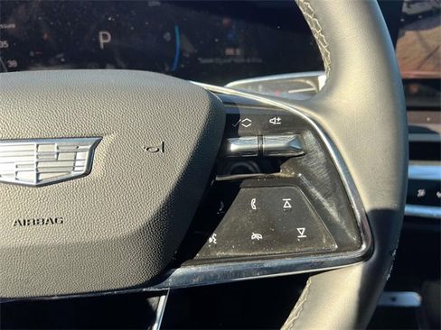 Used 2024 Cadillac Lyriq Tech image 24