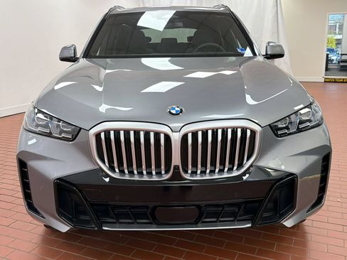 Used 2026 BMW X5 xDrive40i w/ M Sport Package AWD/4WD image 6