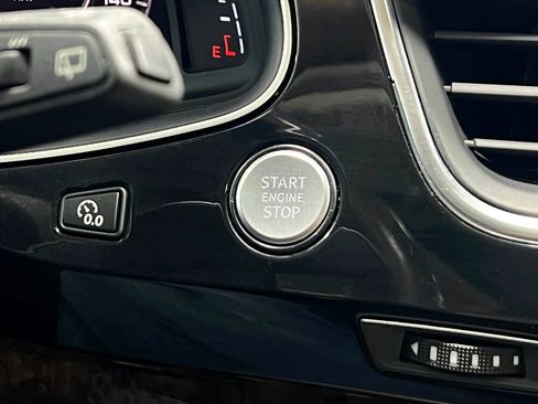 Used 2017 Audi Q7 3.0T Premium Plus w/ Premium Plus Package image 23