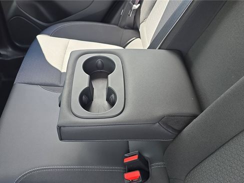 Used 2023 Buick Encore GX Select w/ Sport Touring Package FWD image 19