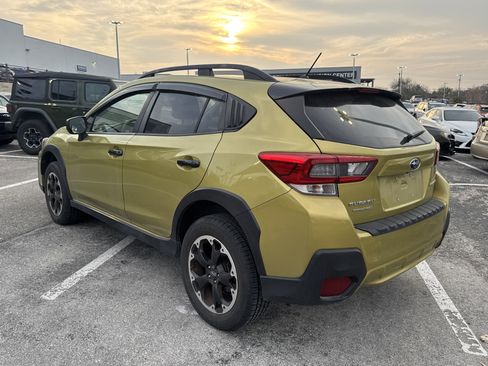 Used 2023 Subaru Crosstrek 2.0i image 5