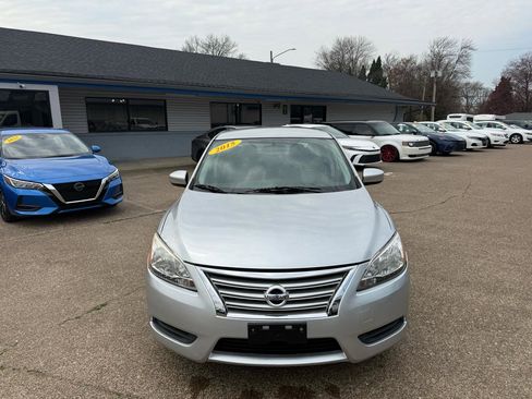 Used 2015 Nissan Sentra SV image 2
