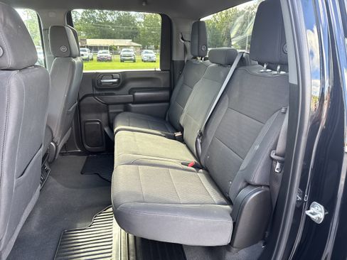 Used 2025 Chevrolet Silverado 2500 Custom w/ Custom Value Package AWD/4WD image 24
