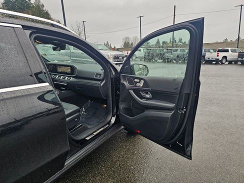 Used 2025 Mercedes-Benz GLE 350 4MATIC image 30