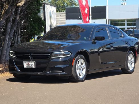 Used 2023 Dodge Charger SXT RWD image 8