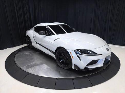 Used 2024 Toyota Supra RWD image 16