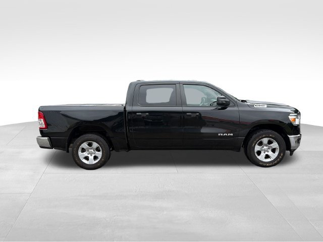 Used 2023 RAM 1500 Big Horn AWD/4WD image 2