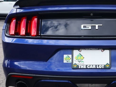 Used 2016 Ford Mustang GT Premium image 19