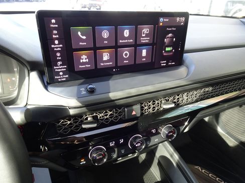 Used 2024 Honda Accord Sport image 19