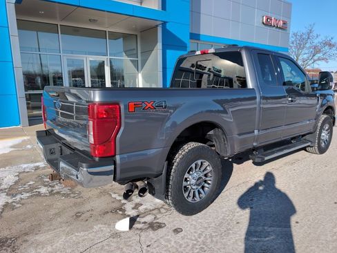 Used 2022 Ford F250 Lariat w/ Lariat Value Package image 8