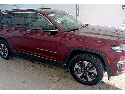 Certified 2023 Jeep Grand Cherokee 4WD 4xe image 1