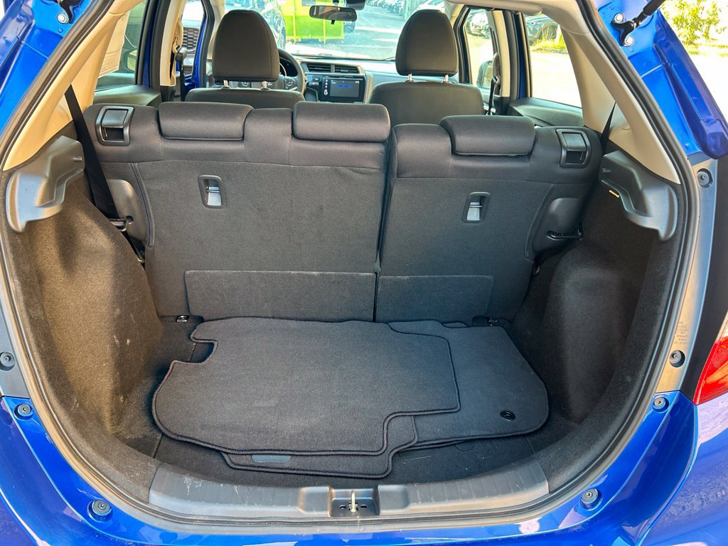 Used 2019 Honda Fit EX image 25