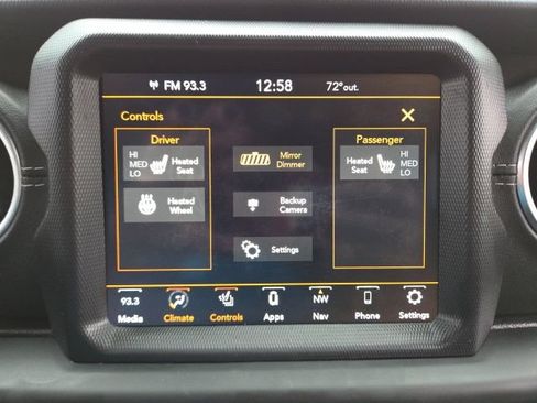 Used 2020 Jeep Wrangler Unlimited Sahara w/ Dual Top Group AWD/4WD image 62