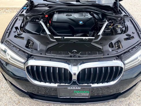 Used 2022 BMW 530i xDrive w/ Premium Package AWD/4WD image 19