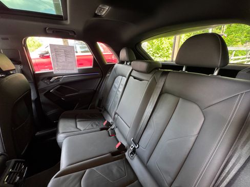 Used 2021 Audi Q3 2.0T Premium Plus image 43