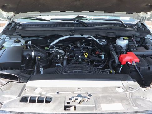 Used 2022 Ford Ranger XLT w/ Equipment Group 302A High RWD image 11