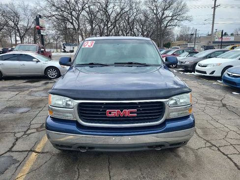 Used 2003 GMC Yukon SLE image 2