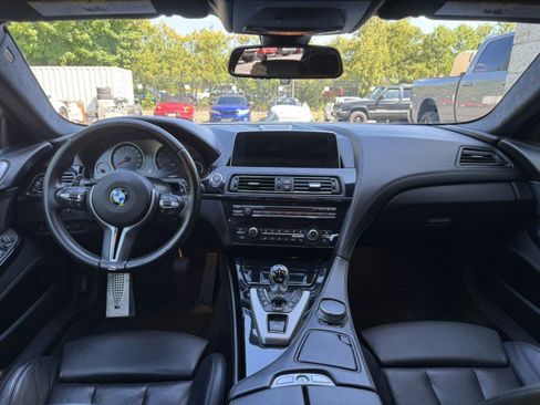 Used 2018 BMW M6 Gran Coupe RWD image 34