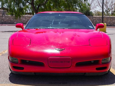 Used 1999 Chevrolet Corvette Coupe w/ Memory Pkg RWD image 17