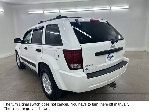 Used 2005 Jeep Grand Cherokee Laredo AWD/4WD image 9