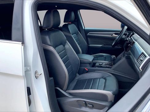 Used 2021 Volkswagen Atlas Cross Sport SEL Premium R-Line w/ Cross Sport MDO Package AWD/4WD image 9