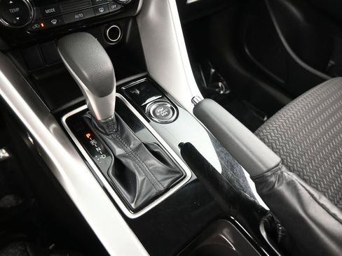 Used 2023 Mitsubishi Eclipse Cross ES image 23