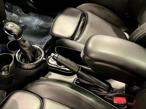 Used 2016 MINI Cooper S FWD image 16