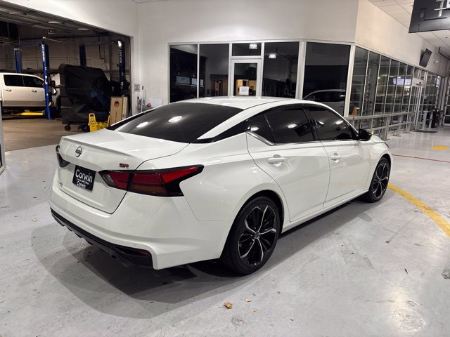 Used 2023 Nissan Altima 2.5 SR FWD image 8